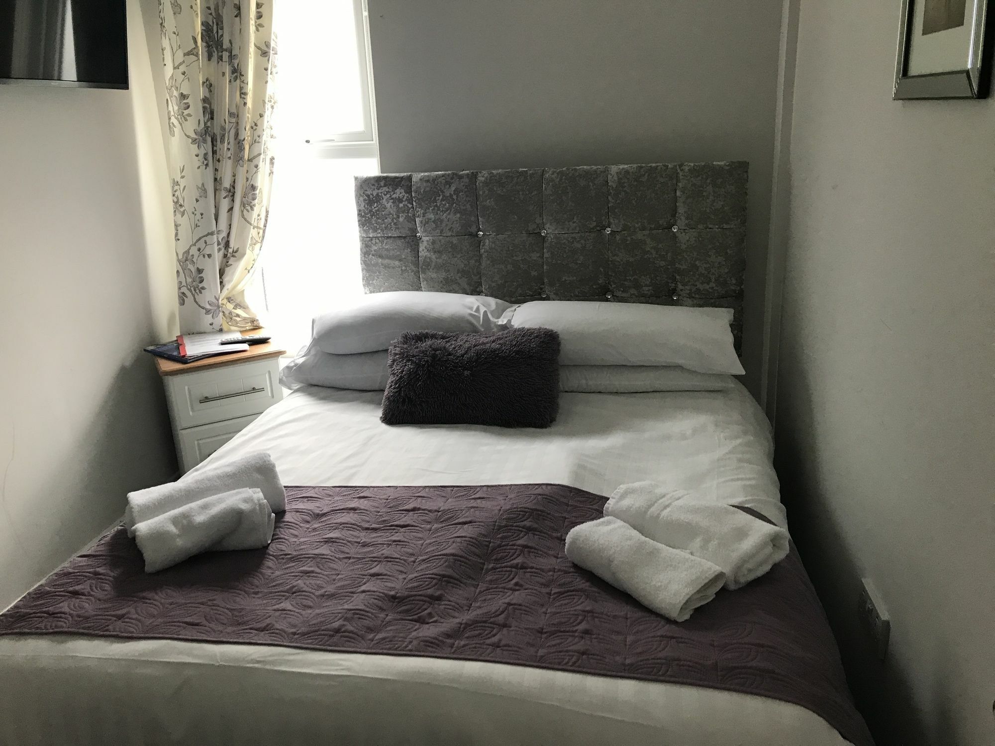 בלפסט Oyo Parador Lodge מראה חיצוני תמונה